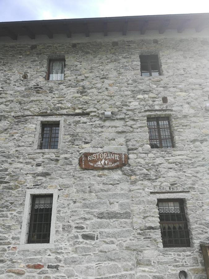 Rifugio Monte Zeus Hotel Baceno Exterior photo