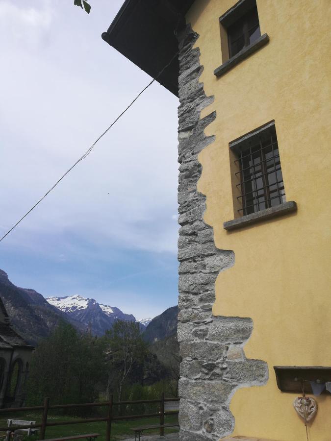 Rifugio Monte Zeus Hotel Baceno Exterior photo